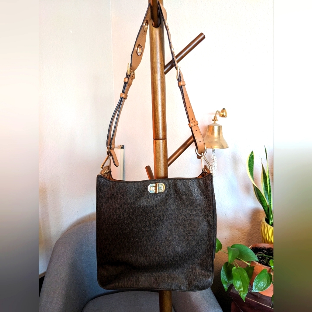 MICHAEL Michael Kors Shoulder Bag